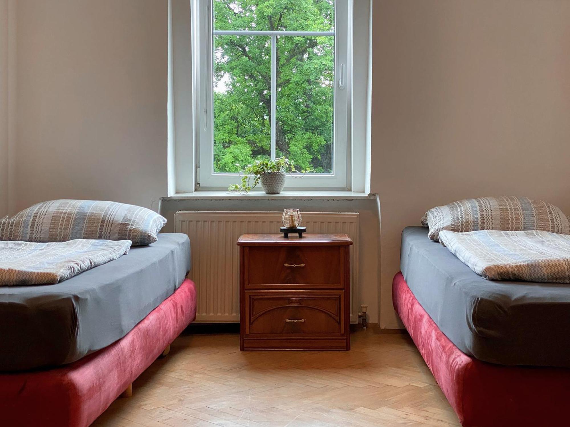 Ostello Royal Retreat - Steps From Schoenbrunn Palace!!
